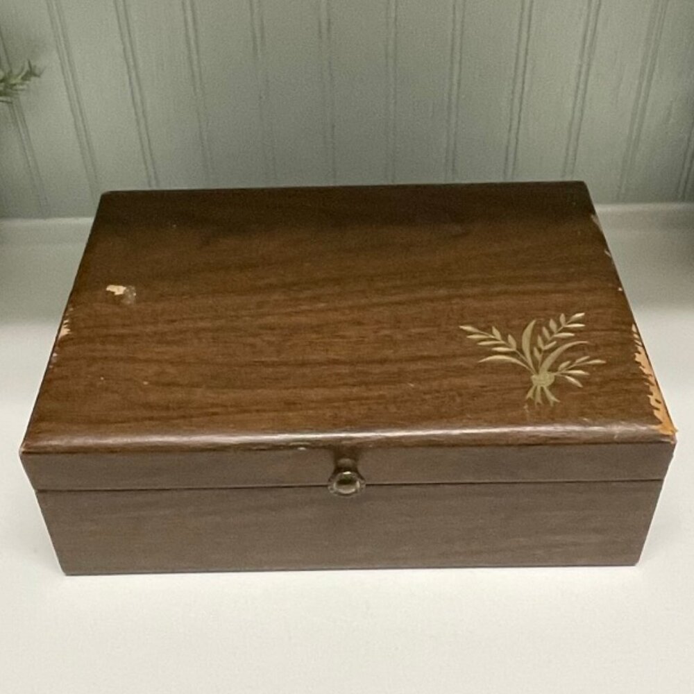 VINTAGE Lady Buxton Jewelry Box 1960's